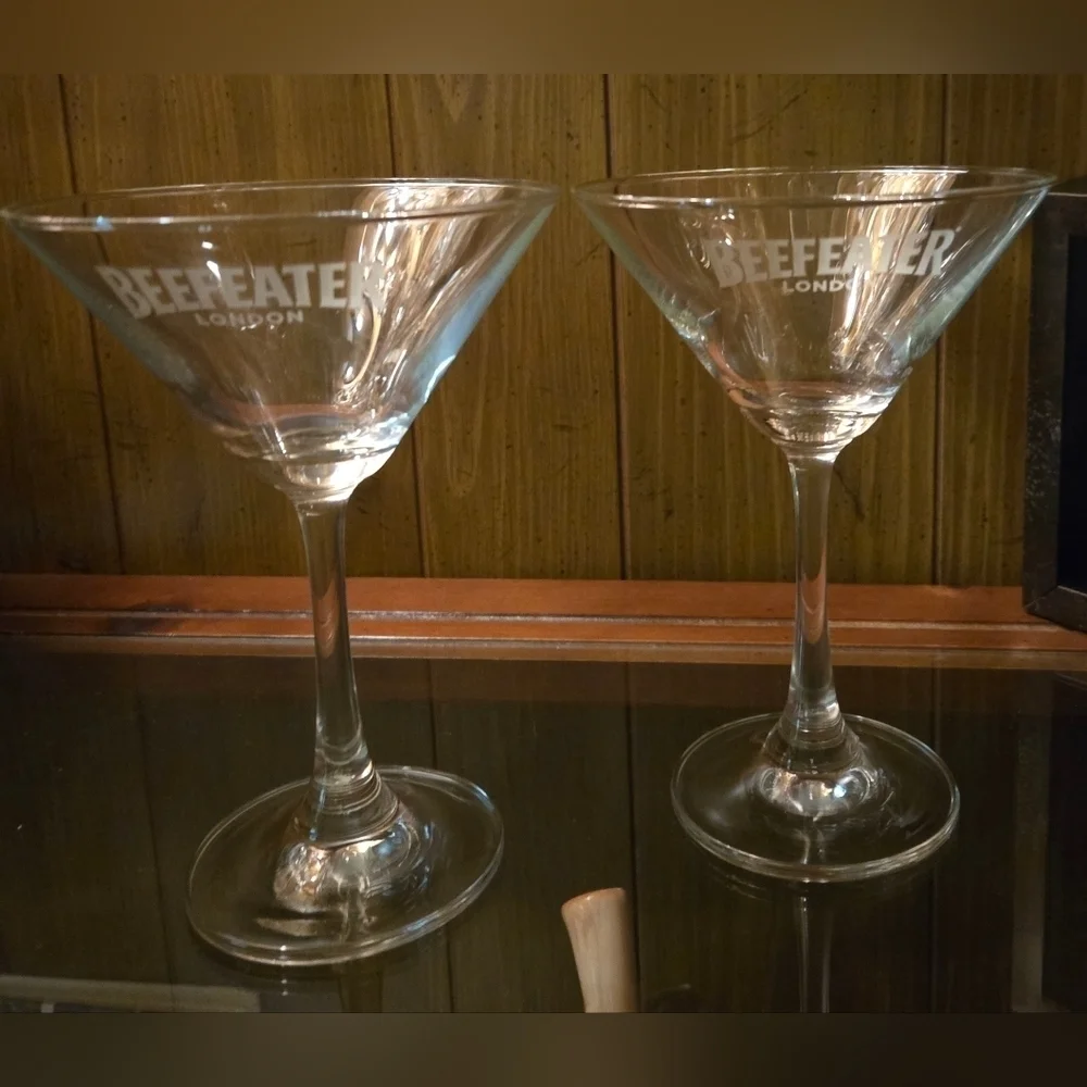 NWOT | Beefeater | Martini Glass Set | Set of Two | Perfect Condition - Picture 8 of 13